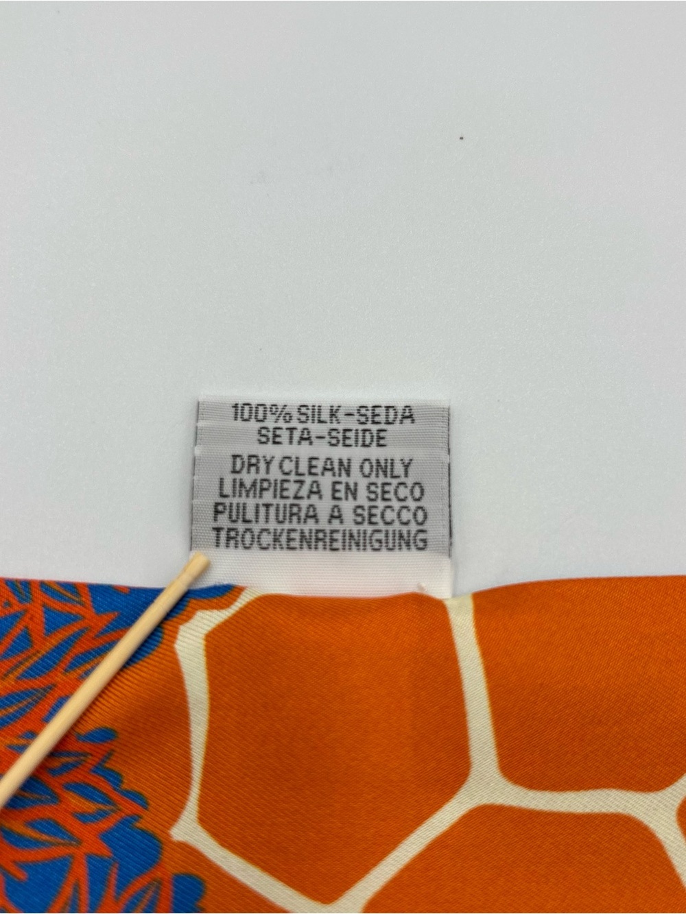 Hermès The Three Graces Twilly Scarf Blue Orange Giraffe Floral Silk - Picture 6 of 6